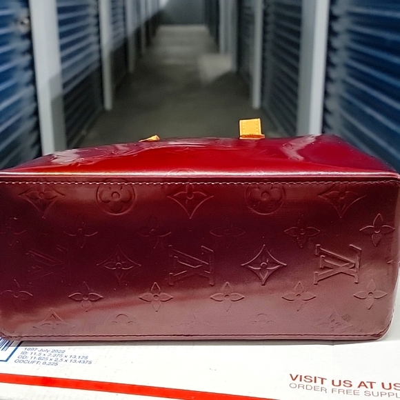 AUTHENTIC LOUIS VUITTON Vernis Reade PM tote - Picture 7 of 11